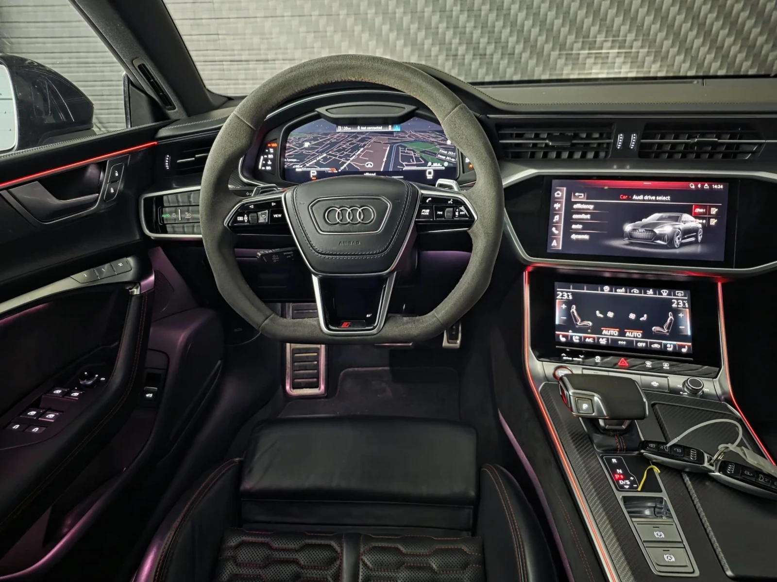 Audi Rs7 AUDI RS7 Ceramic Масажи Обдухване Full, снимка 8 - Автомобили и джипове - 53953619