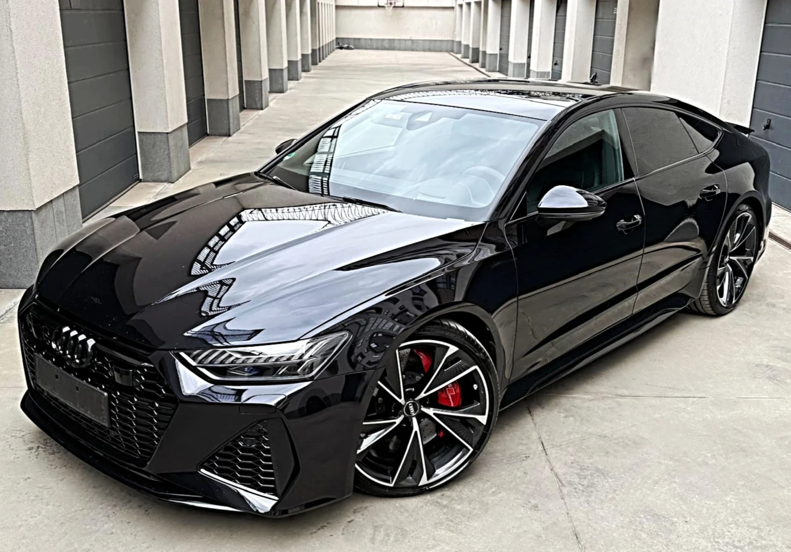Audi Rs7 AUDI RS7 Ceramic Масажи Обдухване Full, снимка 7 - Автомобили и джипове - 53953619