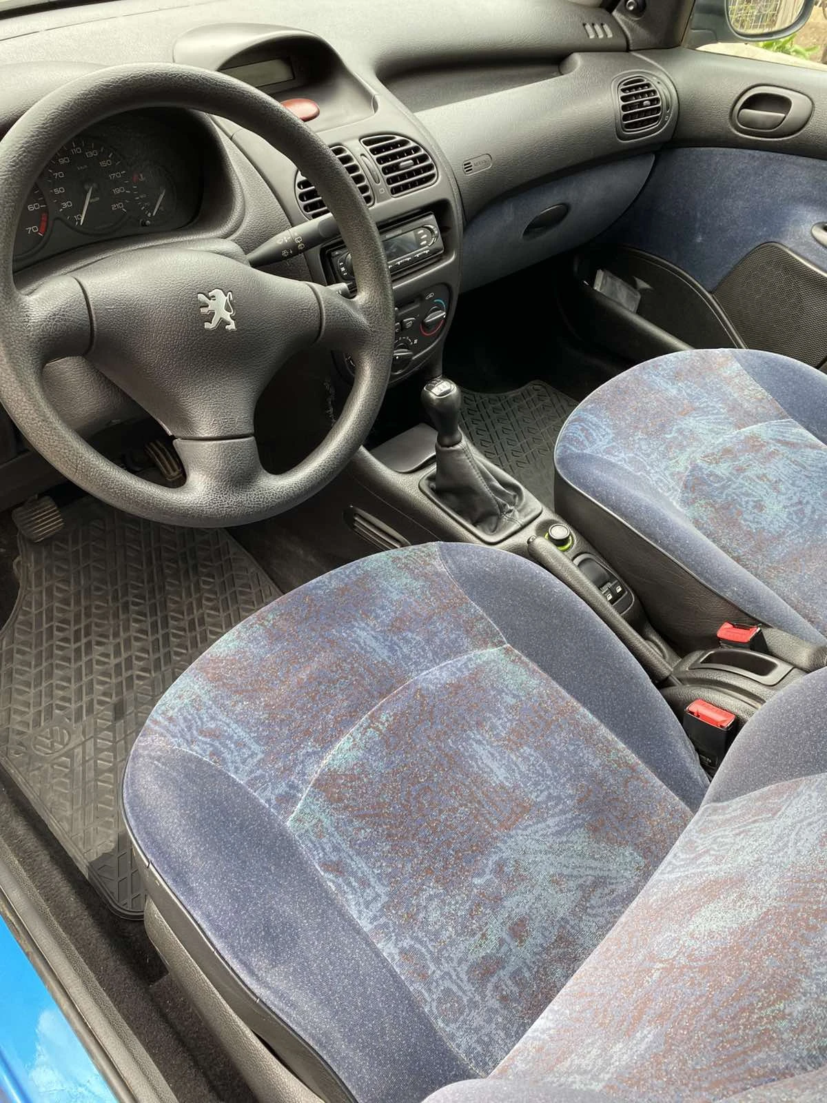 Peugeot 206, снимка 9 - Автомобили и джипове - 54231034