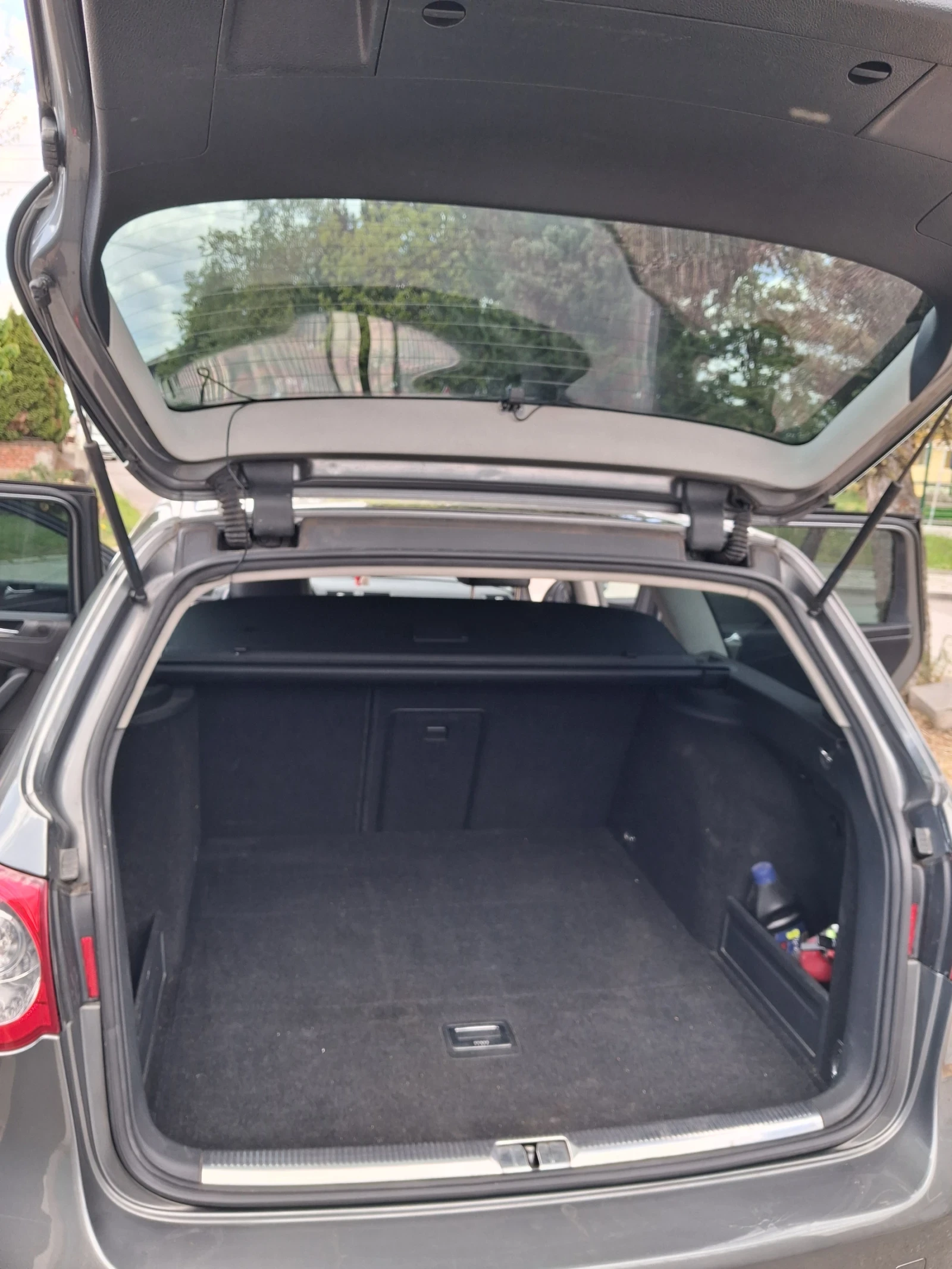 VW Passat, снимка 4 - Автомобили и джипове - 54414935
