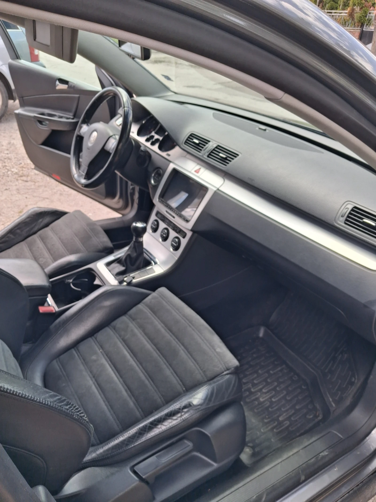 VW Passat, снимка 11 - Автомобили и джипове - 54414935