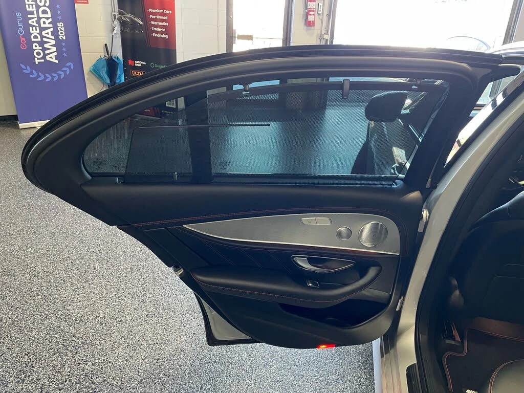 Mercedes-Benz E 43 AMG 2018 Mercedes-Benz E-Class AMG E 43 Sedan 4MATIC, снимка 15 - Автомобили и джипове - 54578980
