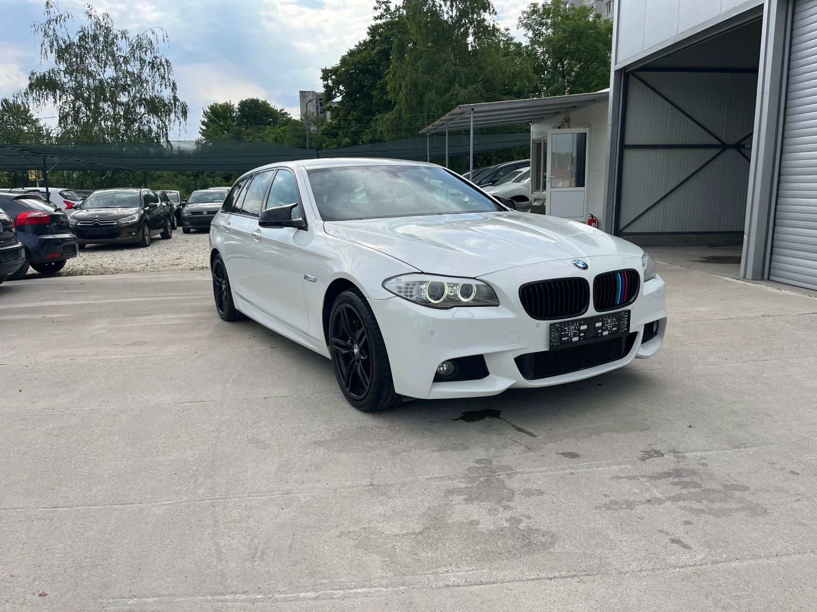 BMW 525 M-Пакет 4х4, снимка 3 - Автомобили и джипове - 54627085