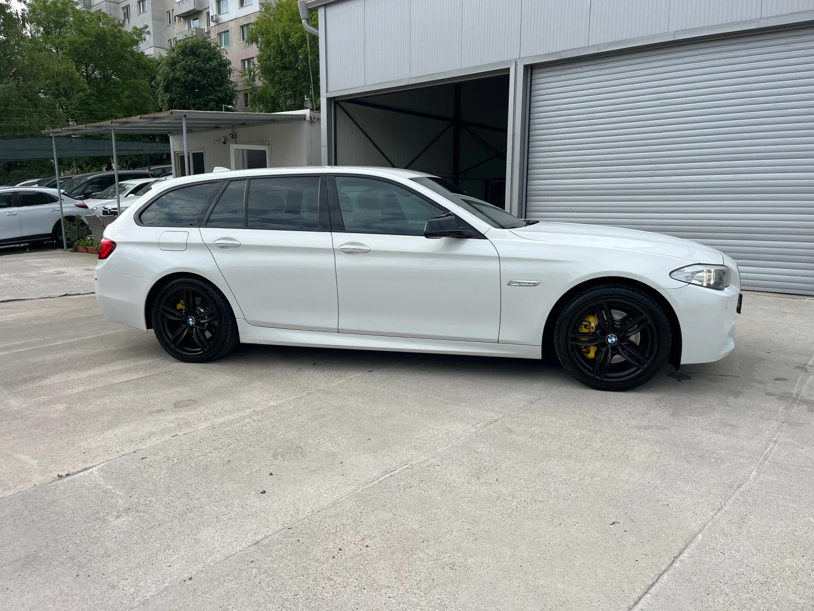 BMW 525 M-Пакет 4х4, снимка 5 - Автомобили и джипове - 54627085