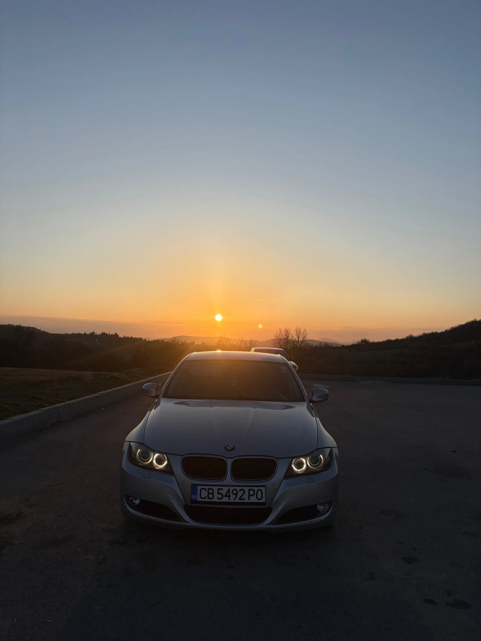 BMW 320, снимка 3 - Автомобили и джипове - 54904915