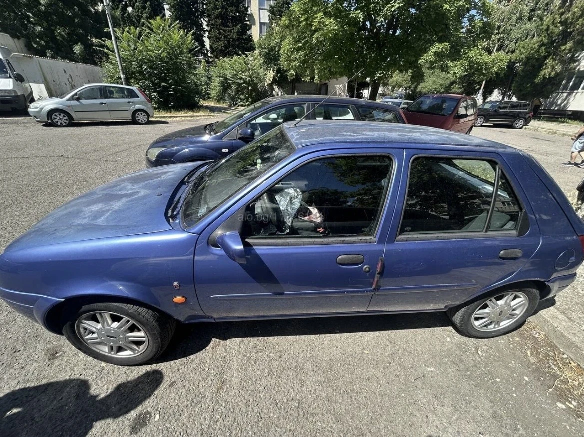 Ford Fiesta, снимка 1 - Автомобили и джипове - 55411237