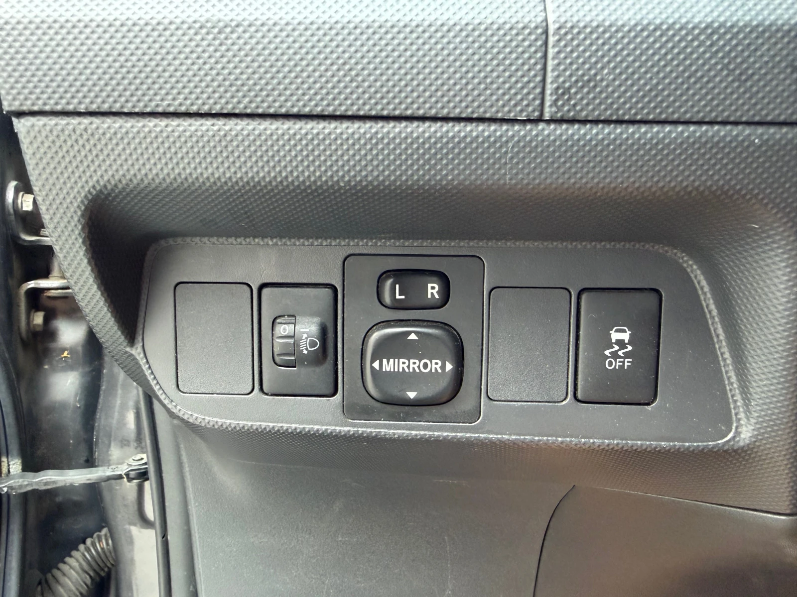 Toyota Auris /NAVI/, снимка 14 - Автомобили и джипове - 55321650