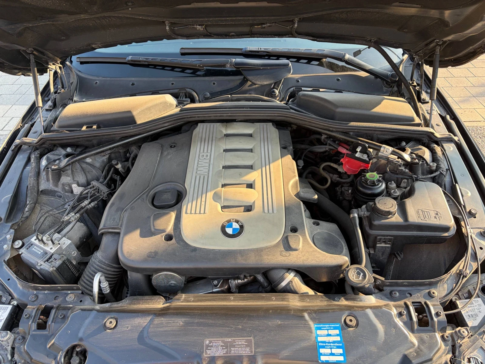 BMW 525 D LCI, снимка 16 - Автомобили и джипове - 55436483