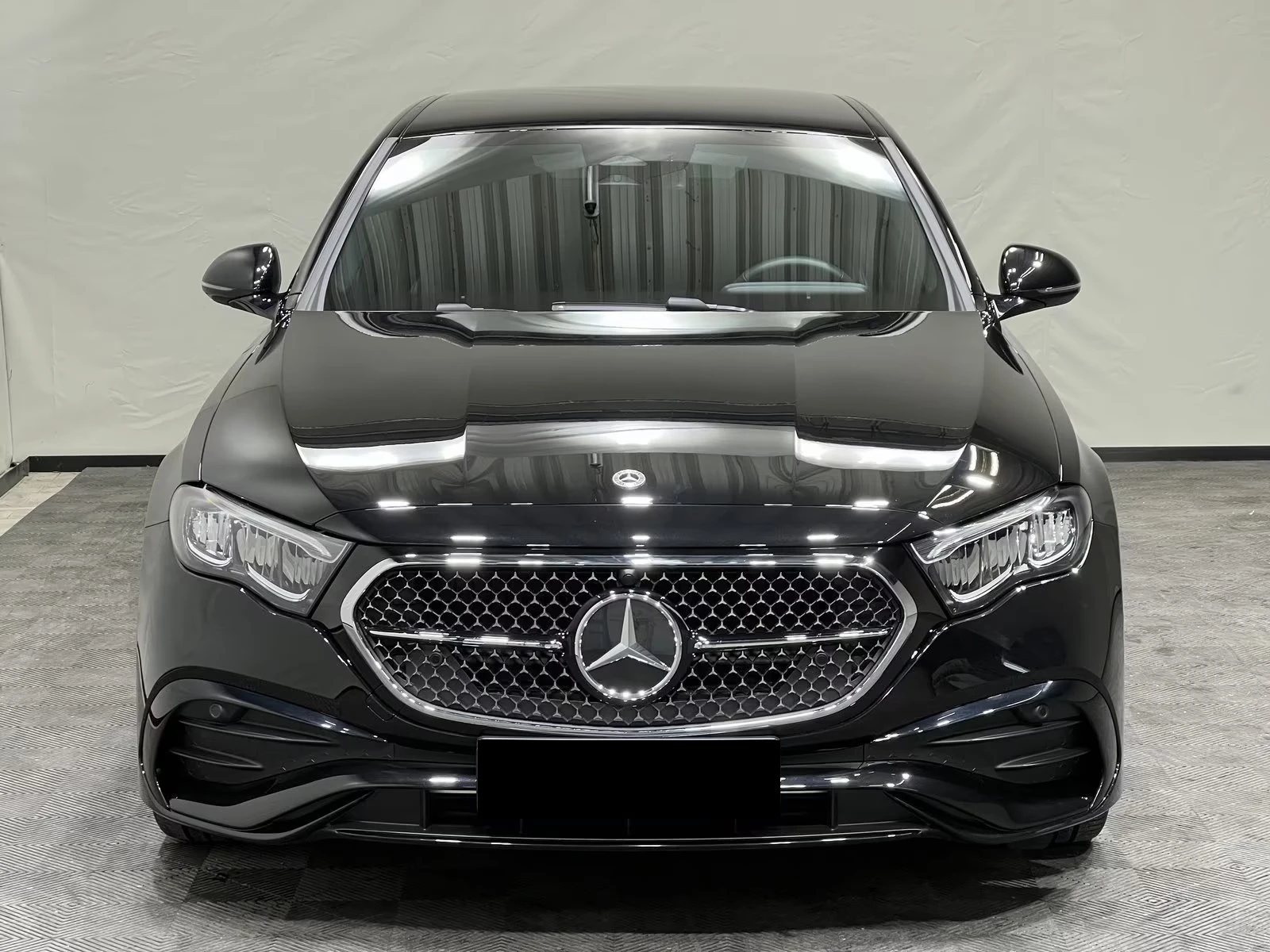 Mercedes-Benz E 200 AMG Line/KEYLESS-GO/WINTER PAKET/DISTRONIC, снимка 7 - Автомобили и джипове - 55802083