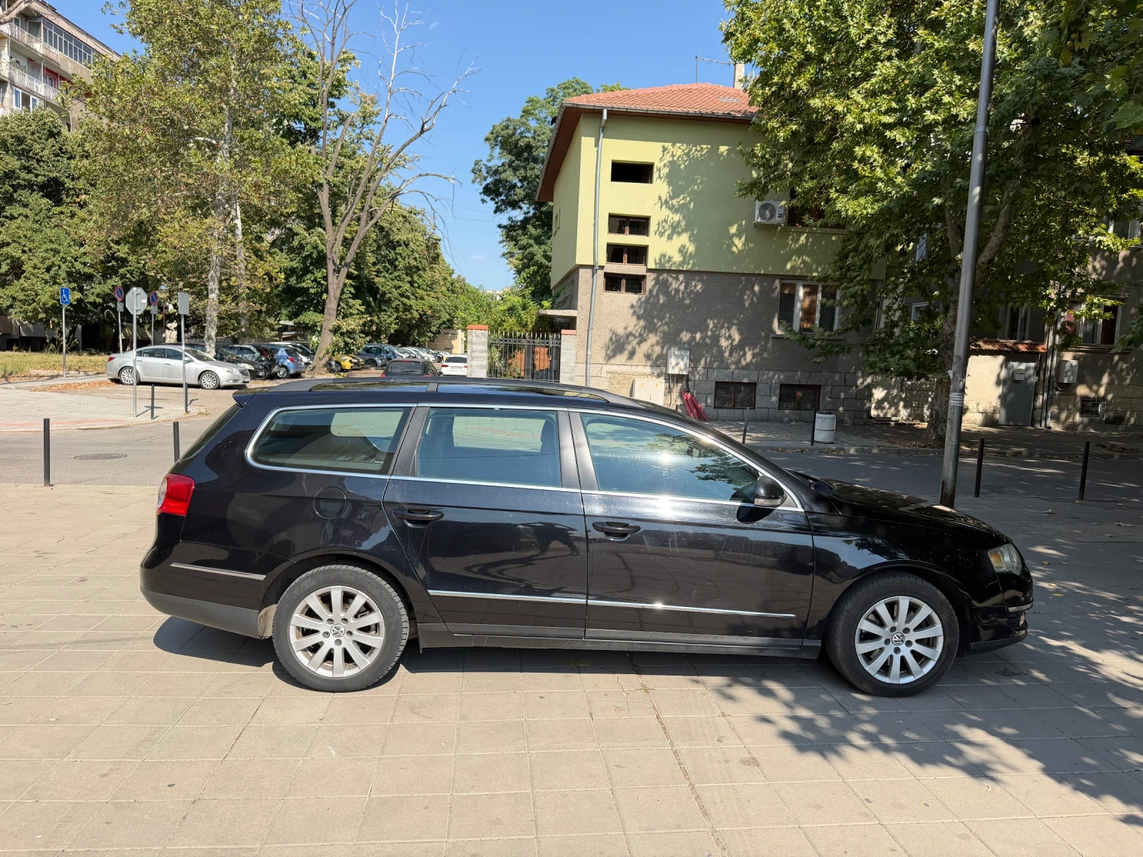 VW Passat 2.0 6 Ръчка , снимка 5 - Автомобили и джипове - 55802521