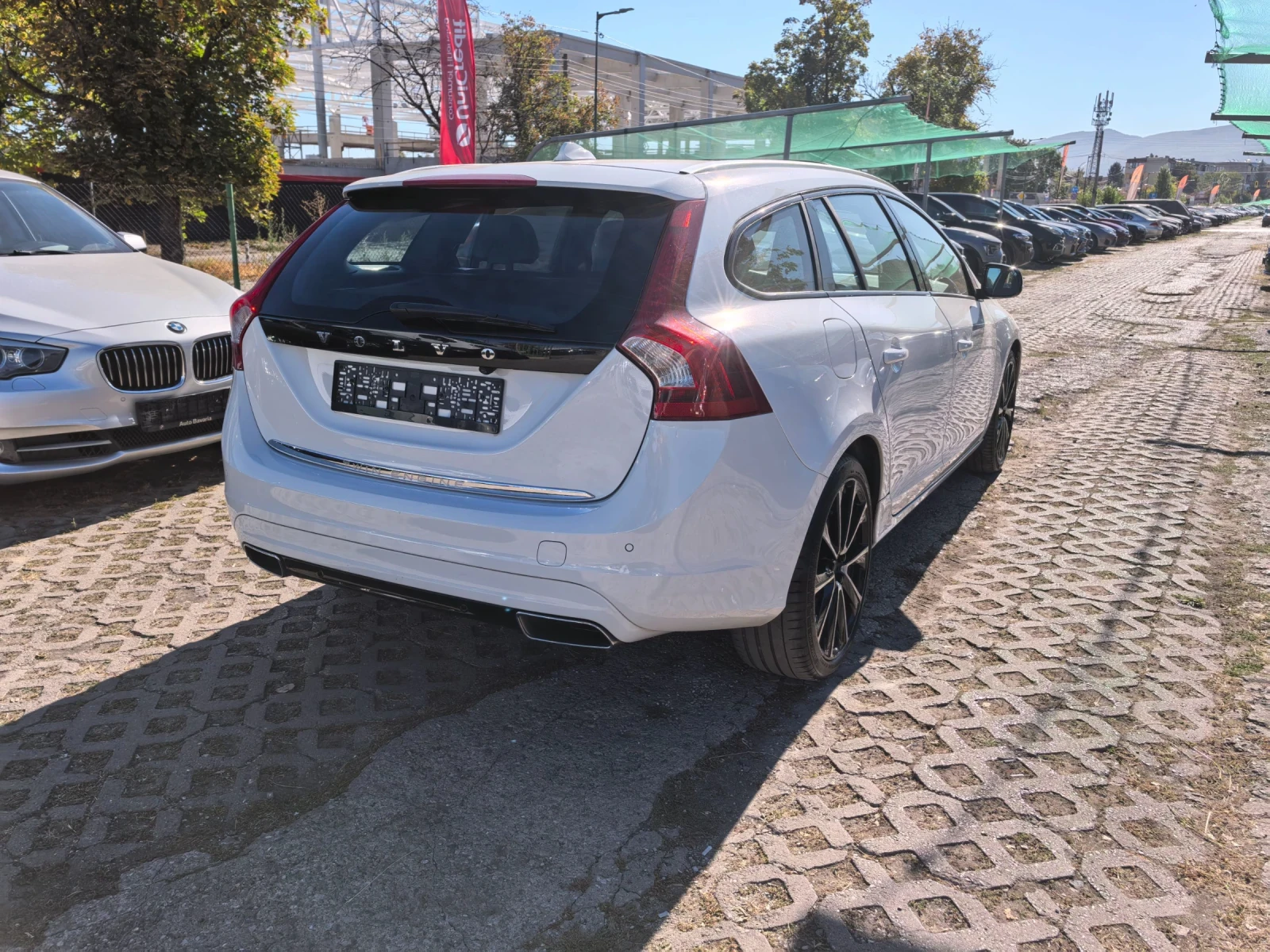 Volvo V60 2.4D5 Twin Engine Plug-in Hybrid AWD | Mobile.bg � ����������� 3