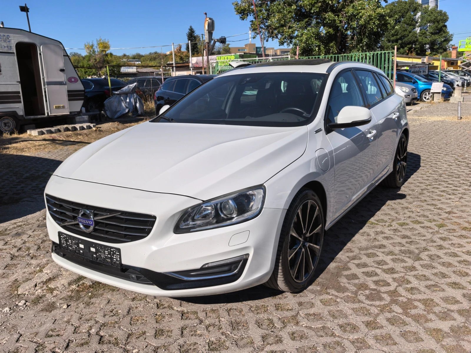 Volvo V60 2.4D5 Twin Engine Plug-in Hybrid AWD | Mobile.bg � ����������� 4