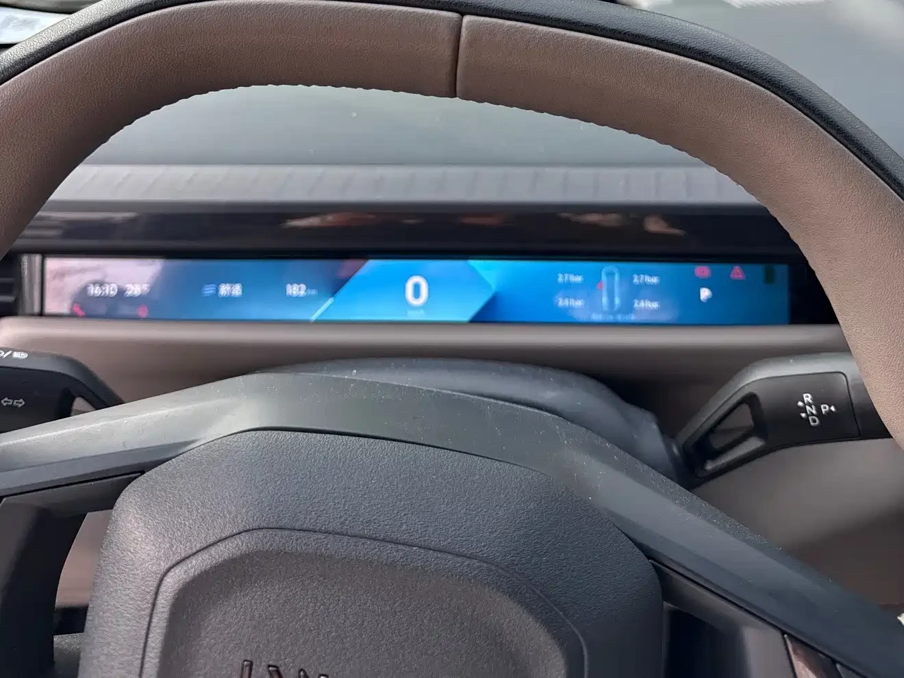 LynkCo 10 Z10 2025 95kWh 702km AWD Smart Drive Ultra | Mobile.bg � ����������� 10