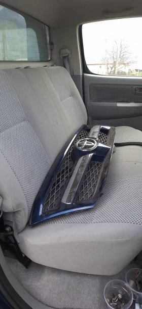 Toyota Hilux Пикап, снимка 6