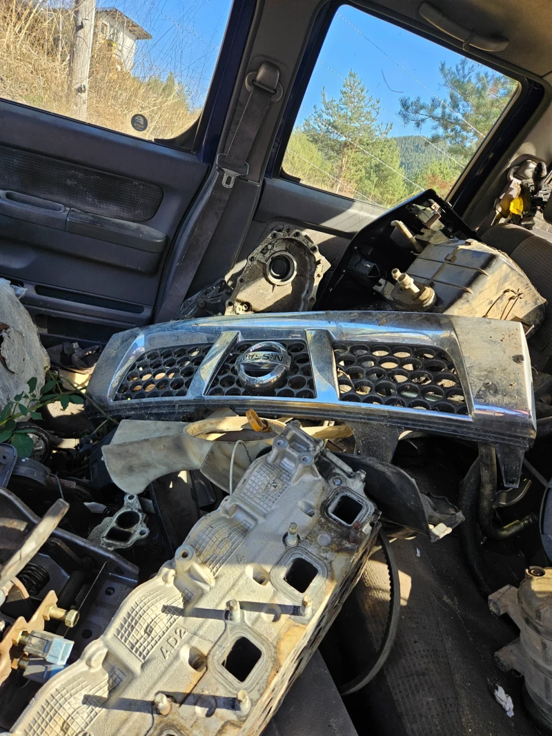 Nissan Navara, снимка 6 - Автомобили и джипове - 52436221