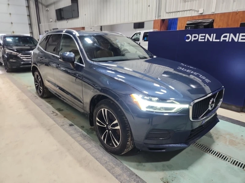 Volvo XC60 MOMENTUM  CARFAX, снимка 2 - Автомобили и джипове - 52773105