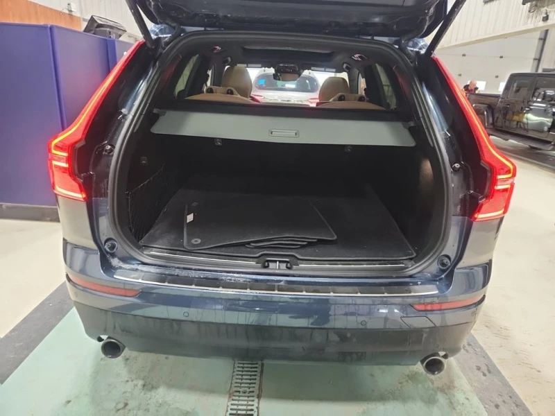 Volvo XC60 MOMENTUM  CARFAX, снимка 14 - Автомобили и джипове - 52773105