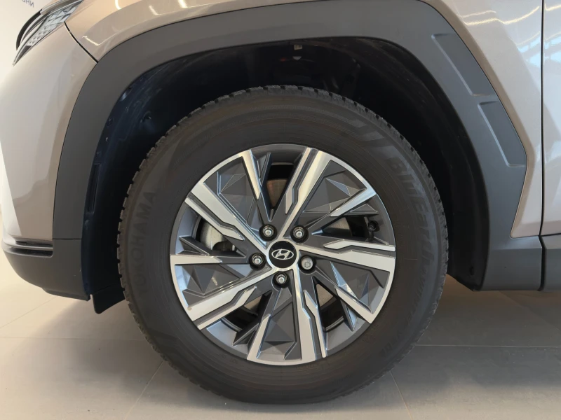 Hyundai Tucson EXCLUSIVE Hybrid, снимка 9 - Автомобили и джипове - 53266495