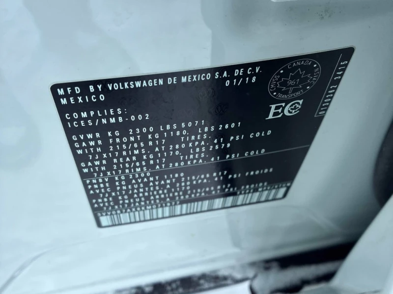 VW Tiguan * TRENDLINE * CARFAX * Navi* Camera, снимка 13 - Автомобили и джипове - 53344886