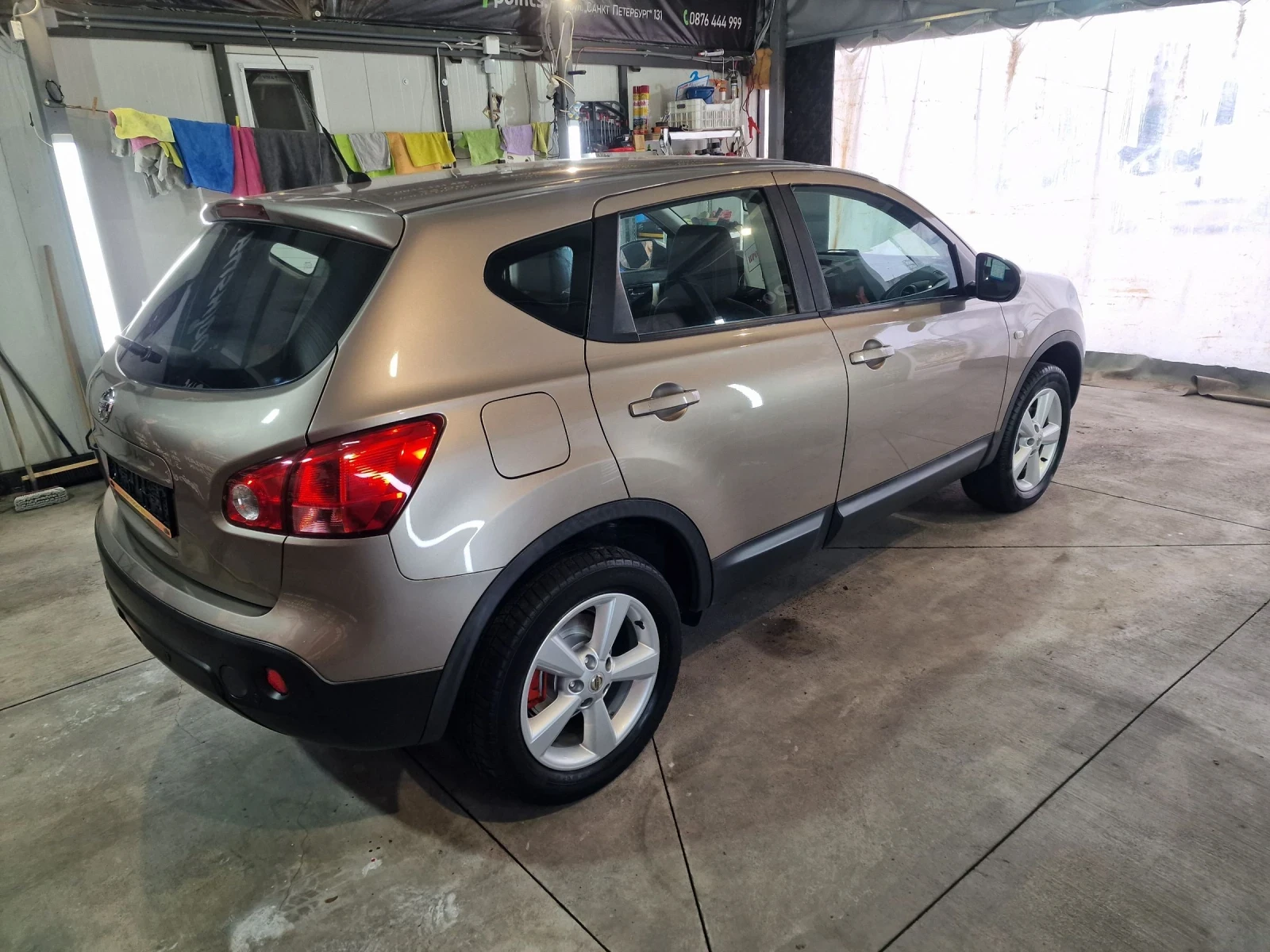 Nissan Qashqai 2.0- 4?4-PANORAMA-6+ 1 | Mobile.bg — изображение 13
