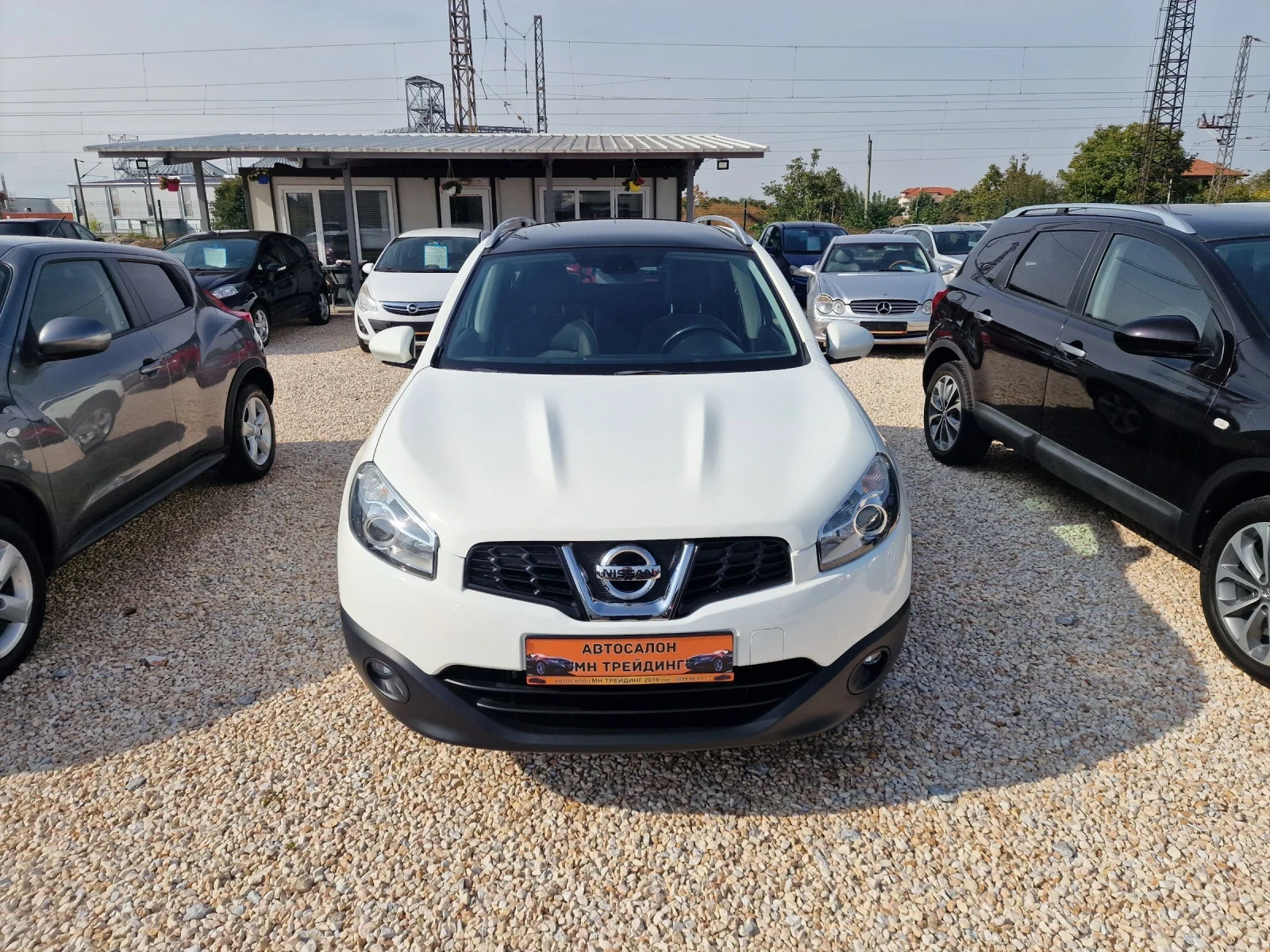 Nissan Qashqai 2.0- 4?4-PANORAMA-6+ 1 - изображение 7