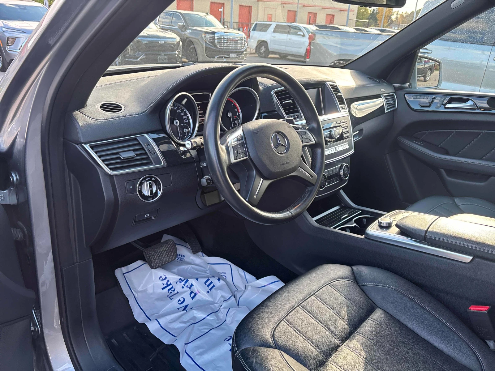 Mercedes-Benz GL 350 BlueTEC CARFAX АВТО КРЕДИТ  - изображение 6