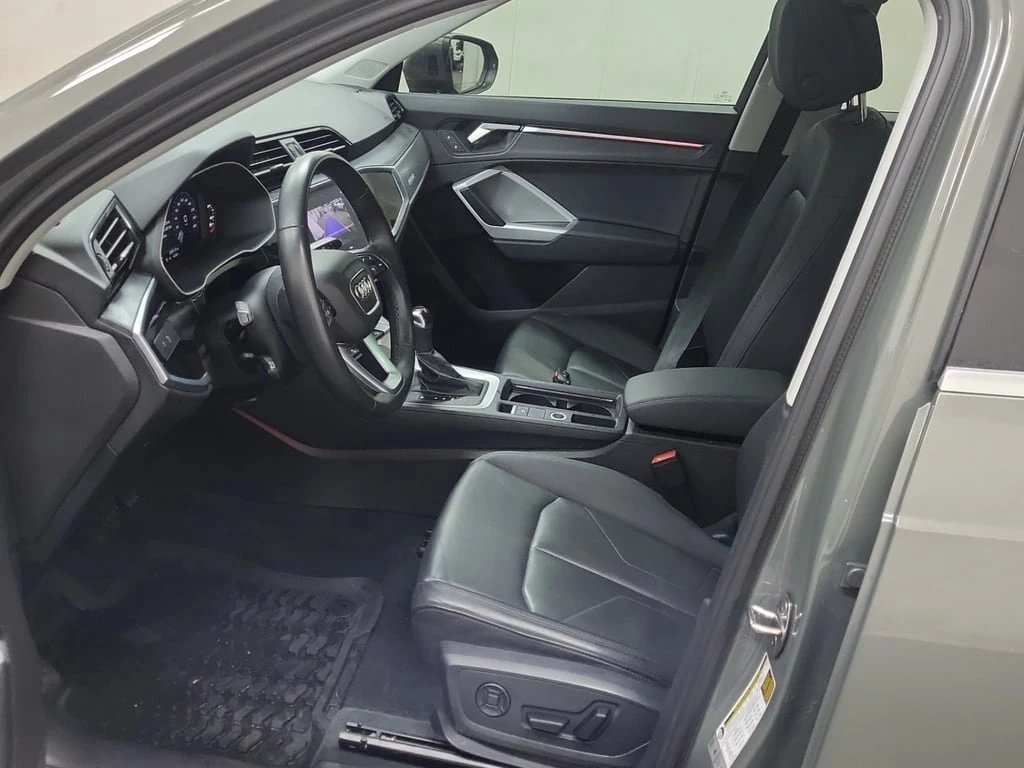 Audi Q3 * PROGRESSIV * CARFAX * БЕЗ ПЪРВОНАЧАЛНА ВНОСКА - изображение 5