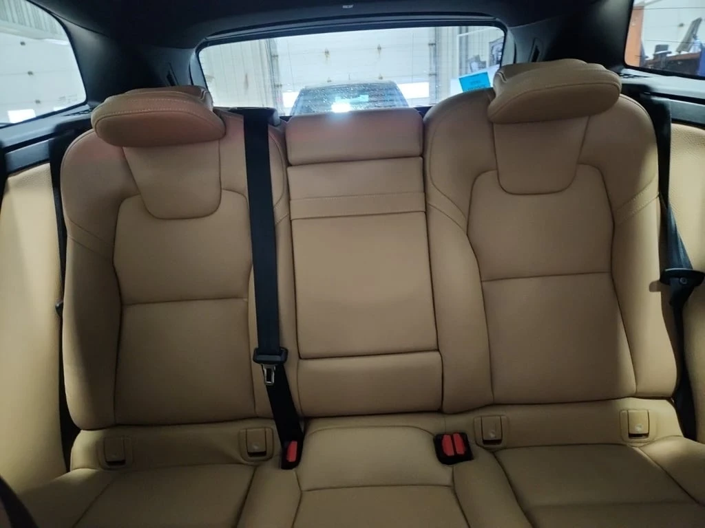 Volvo XC60 MOMENTUM  CARFAX | Mobile.bg � ����������� 13