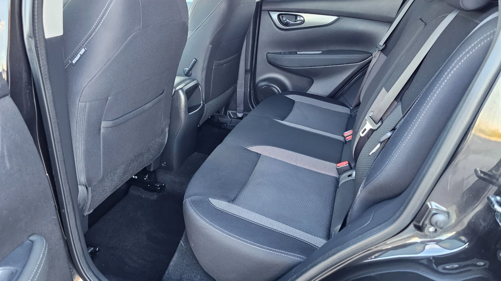 Nissan Qashqai N-Connecta* Aut.* Kam.260* LED* Keyless GO | Mobile.bg � ����������� 15