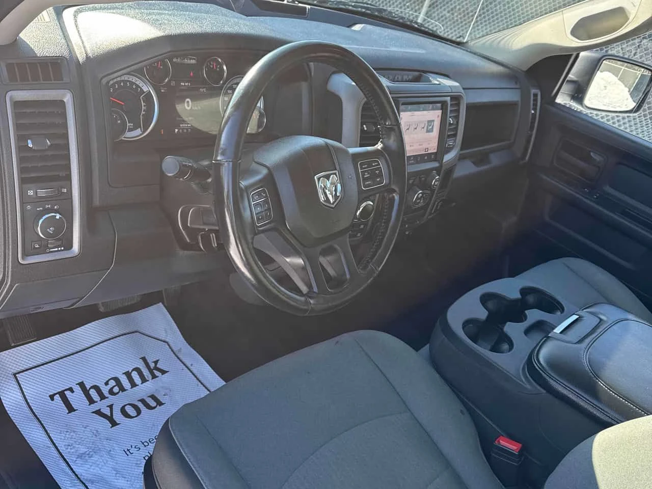 Dodge RAM 1500 Classic Tradesman 4x4 Quad Cab | 2 КЛЮЧА | KEYLESS - изображение 5