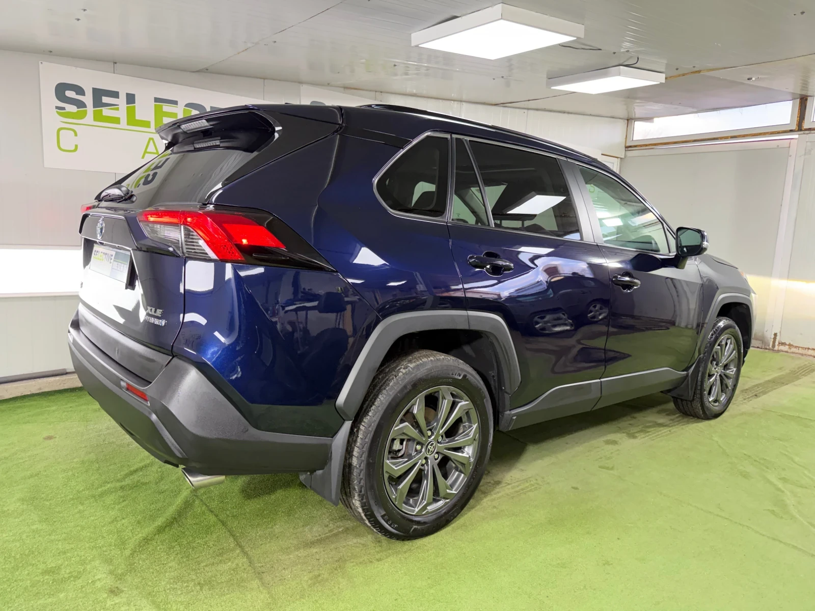 Toyota Rav4 HYBRID* AWD * 25 000km* XLE PREMIUM, снимка 5 - Автомобили и джипове - 53990494