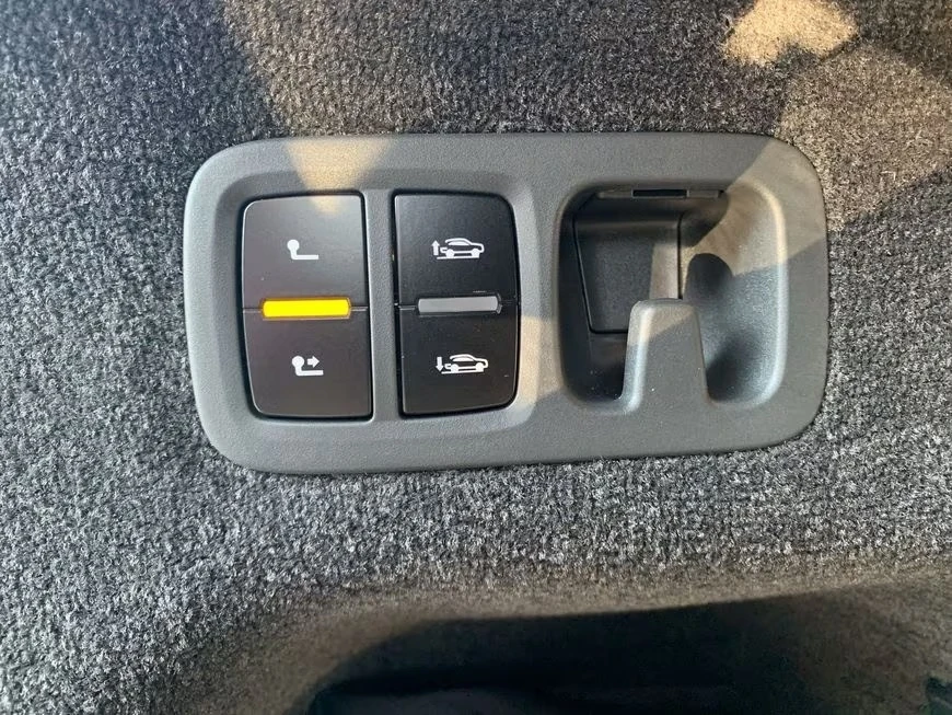 Bentley Bentayga S V8 = Styling Specification = Гаранция, снимка 14 - Автомобили и джипове - 54013413