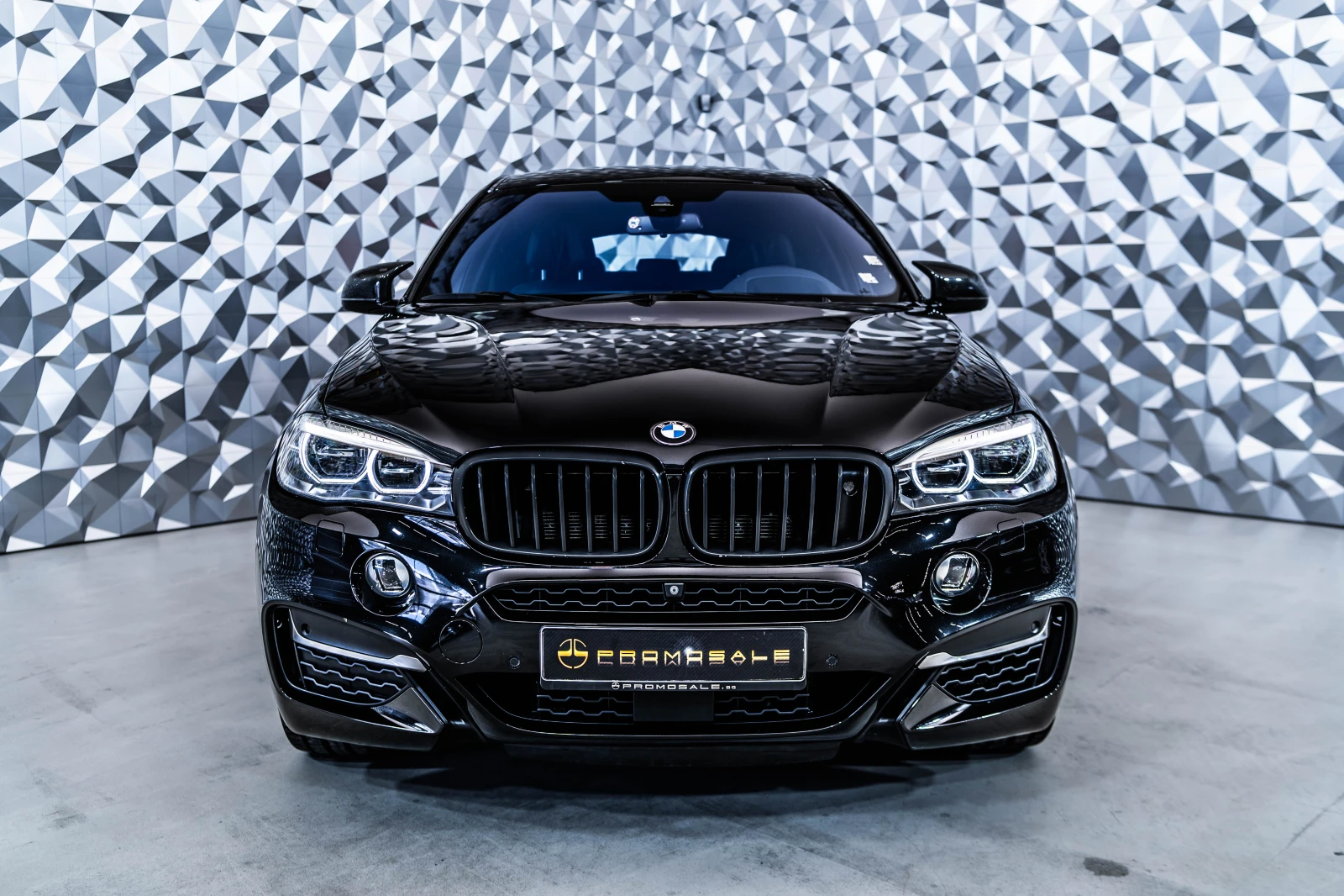 BMW X6 M50d Msport* H/K* Headup, снимка 2 - Автомобили и джипове - 54193317