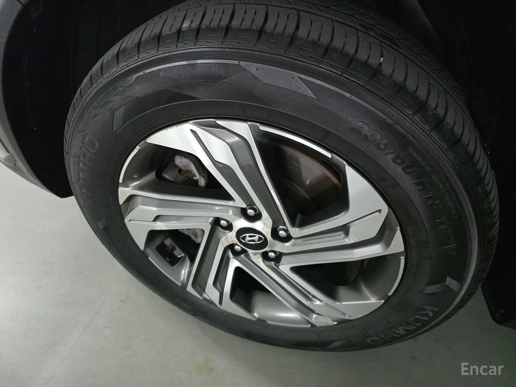 Hyundai Santa fe 2.5T Prestige* 4x4* ПОДГРЕВ* ОБДУХВАНЕ* КАМЕРА* , снимка 8 - Автомобили и джипове - 54460418