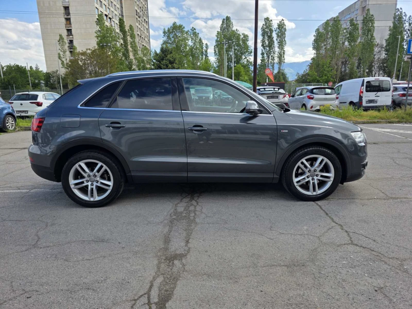 Audi Q3 2.0 TDI S-line x3 , снимка 2 - Автомобили и джипове - 54675541