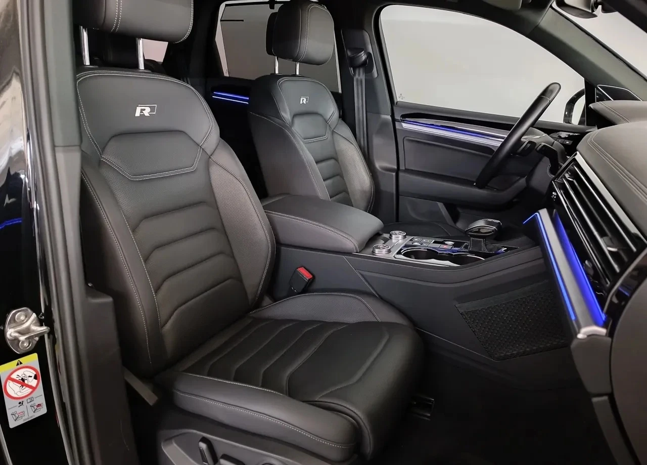 VW Touareg 4.0 V8 TDI R-Line, снимка 7 - Автомобили и джипове - 54878037