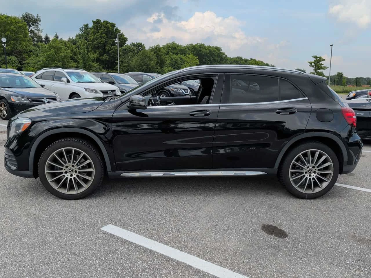 Mercedes-Benz GLA 250 4MATIC/ПАНОРАМА/ПОДГРЕВИ, снимка 3 - Автомобили и джипове - 55073468