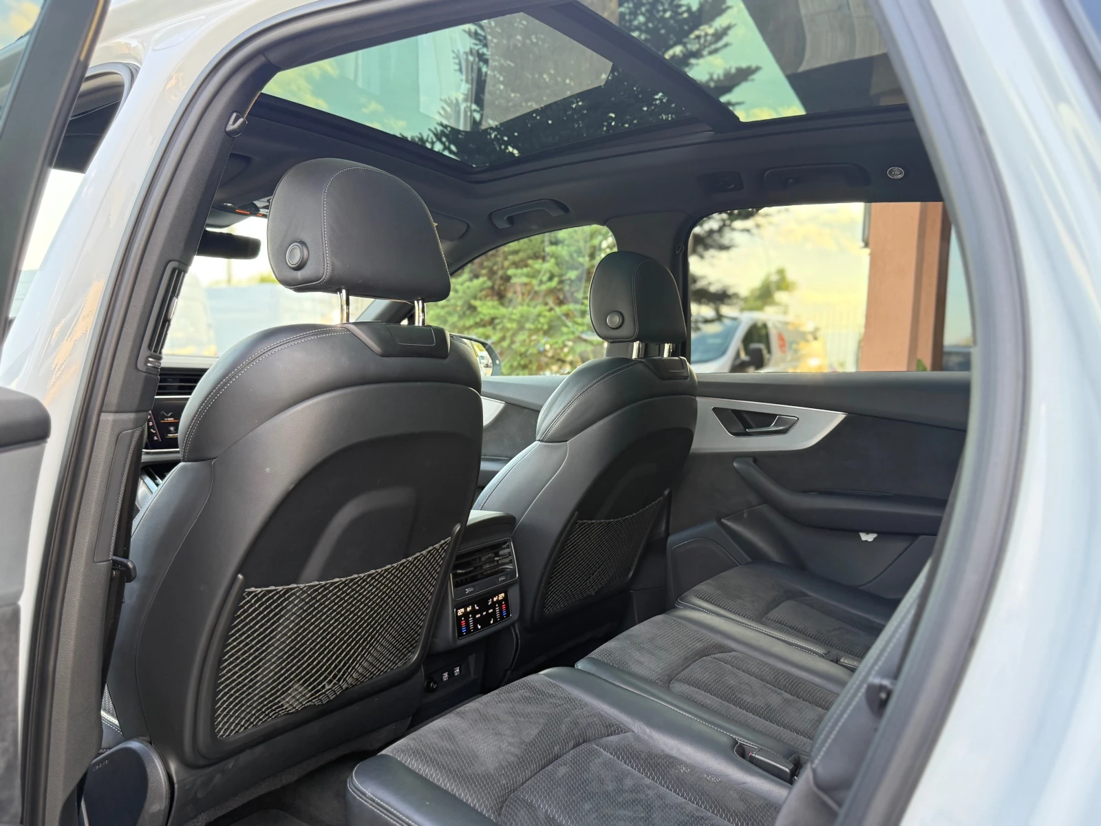 Audi Q7 50TDI 3XSLINE PANORAMA MATRIX, снимка 15 - Автомобили и джипове - 55470159