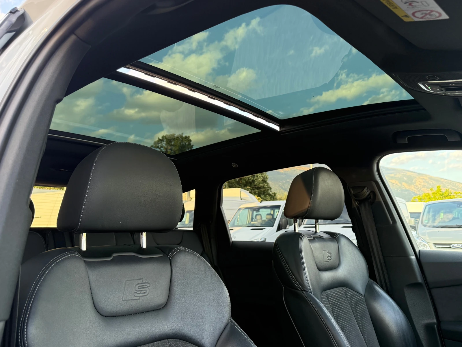 Audi Q7 50TDI 3XSLINE PANORAMA MATRIX, снимка 9 - Автомобили и джипове - 55470159