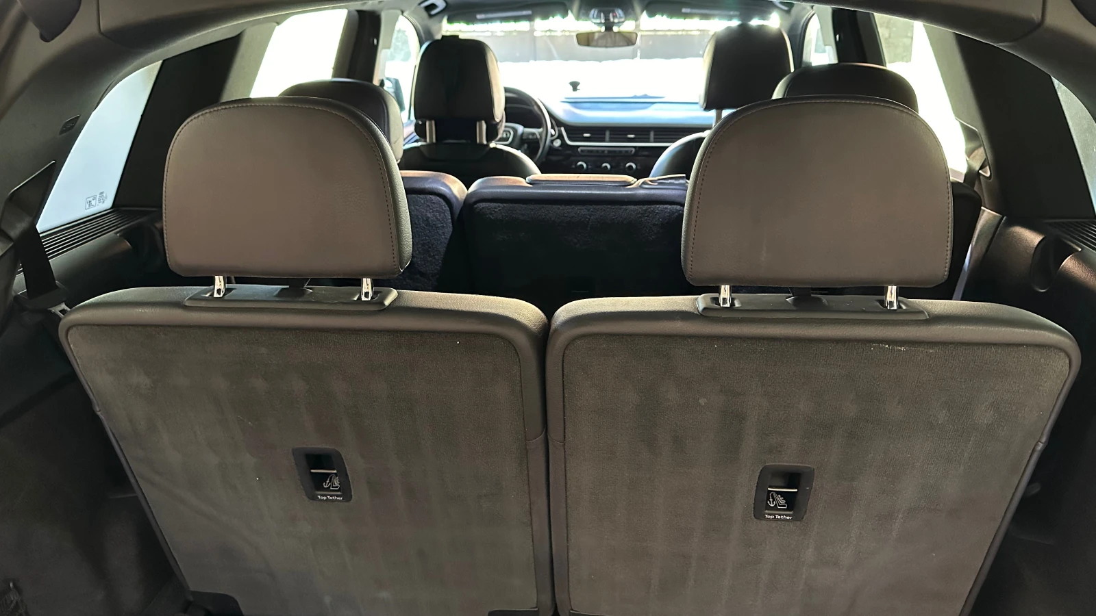 Audi Q7 7 местен, снимка 12 - Автомобили и джипове - 56387643