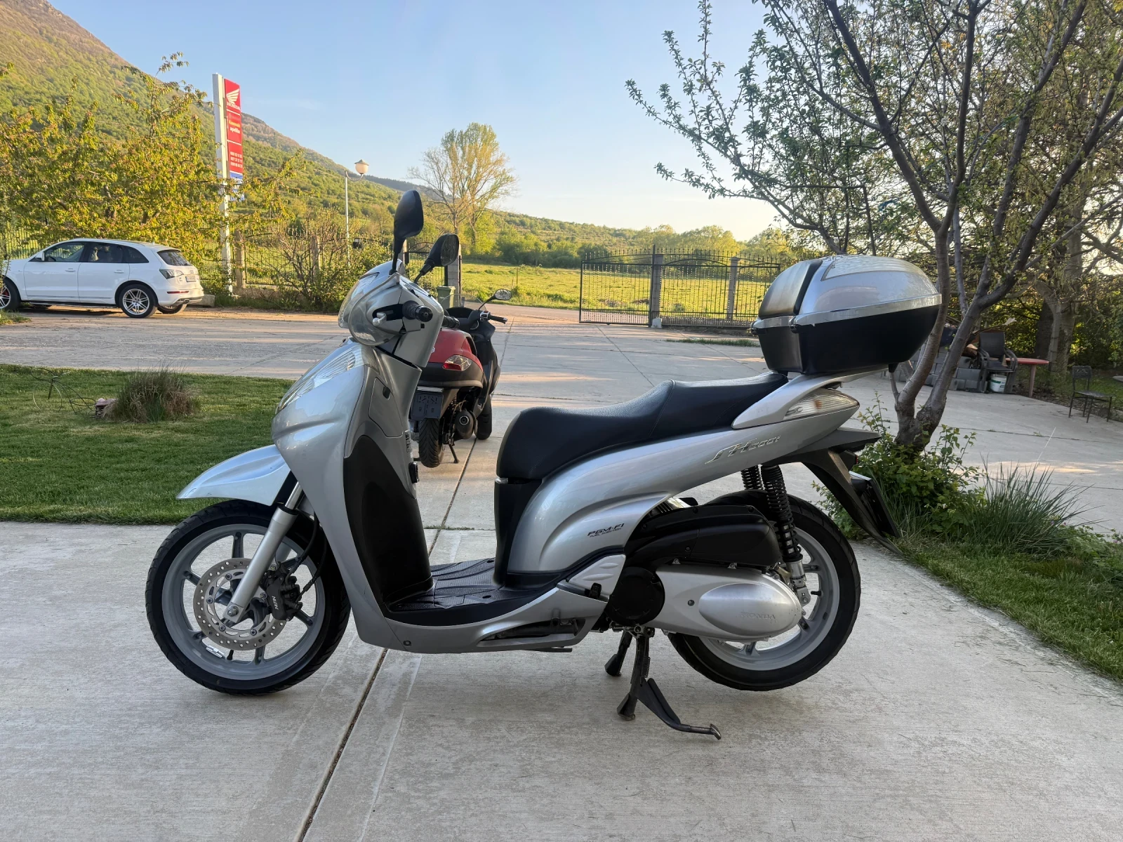 Honda Sh, снимка 5 - Мотоциклети и мототехника - 54337643