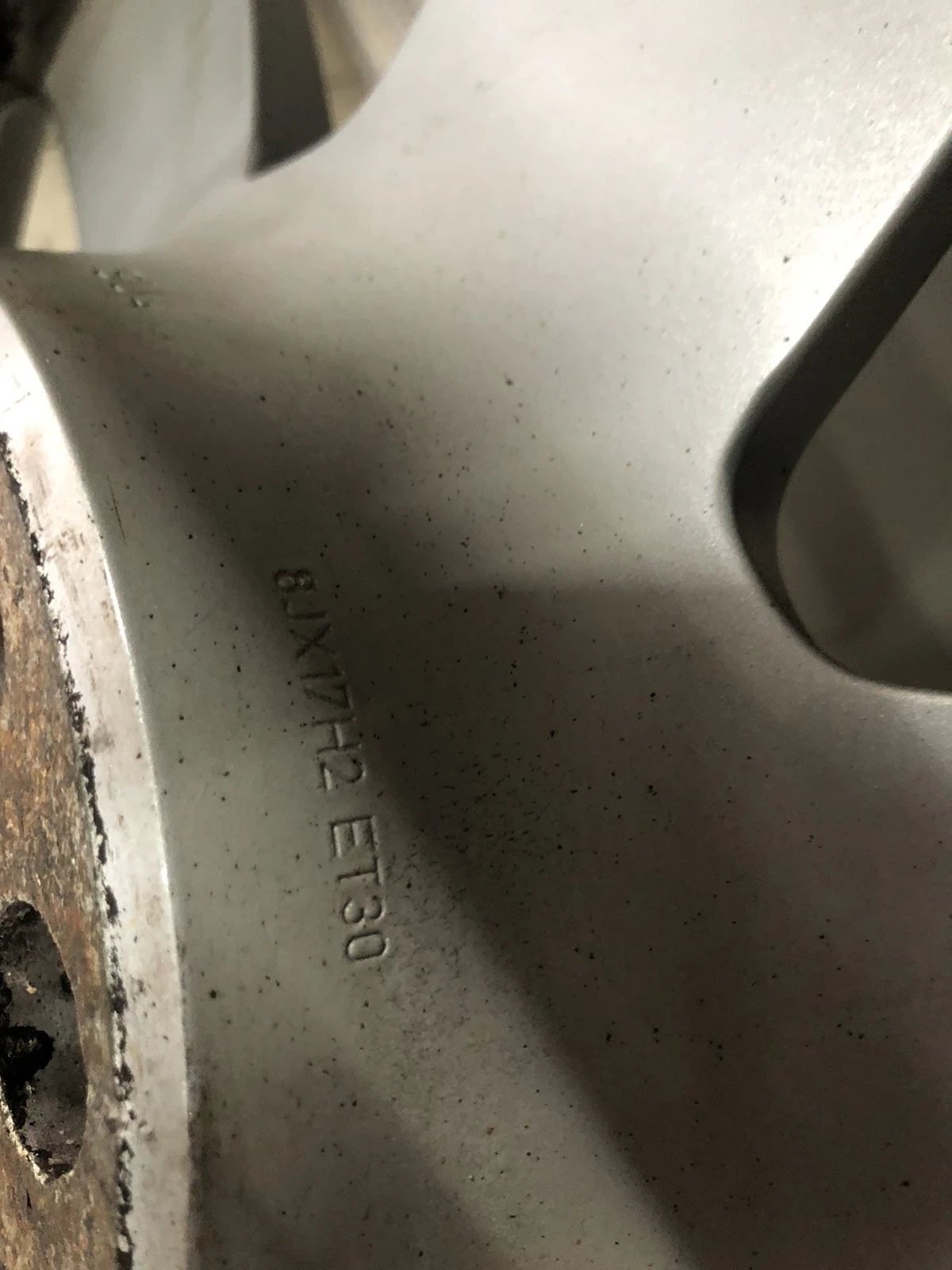    235/65R17  Audi A6 Allroad | Mobile.bg   5