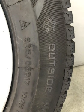        235/65R17  Audi A6 Allroad