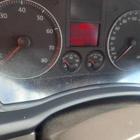 VW Golf 2.0 Обслужен, снимка 9