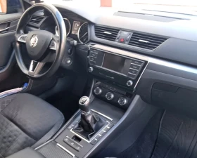 Skoda Superb, снимка 10