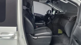Hyundai Staria Modern* BLIND SPOT* ПОДГРЕВ ВОЛАН* КРАЙНА ЦЕНА, снимка 11