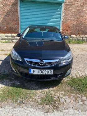 Opel Astra 1.6Т, снимка 1