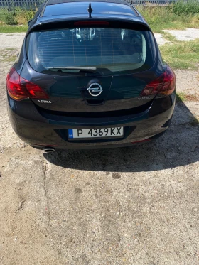 Opel Astra 1.6Т, снимка 2