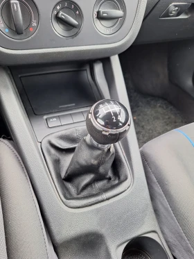 VW Golf FSI 1.4 | Mobile.bg    13