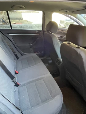 VW Golf - 2450 € / 4791.78 лв. - 82204855 7